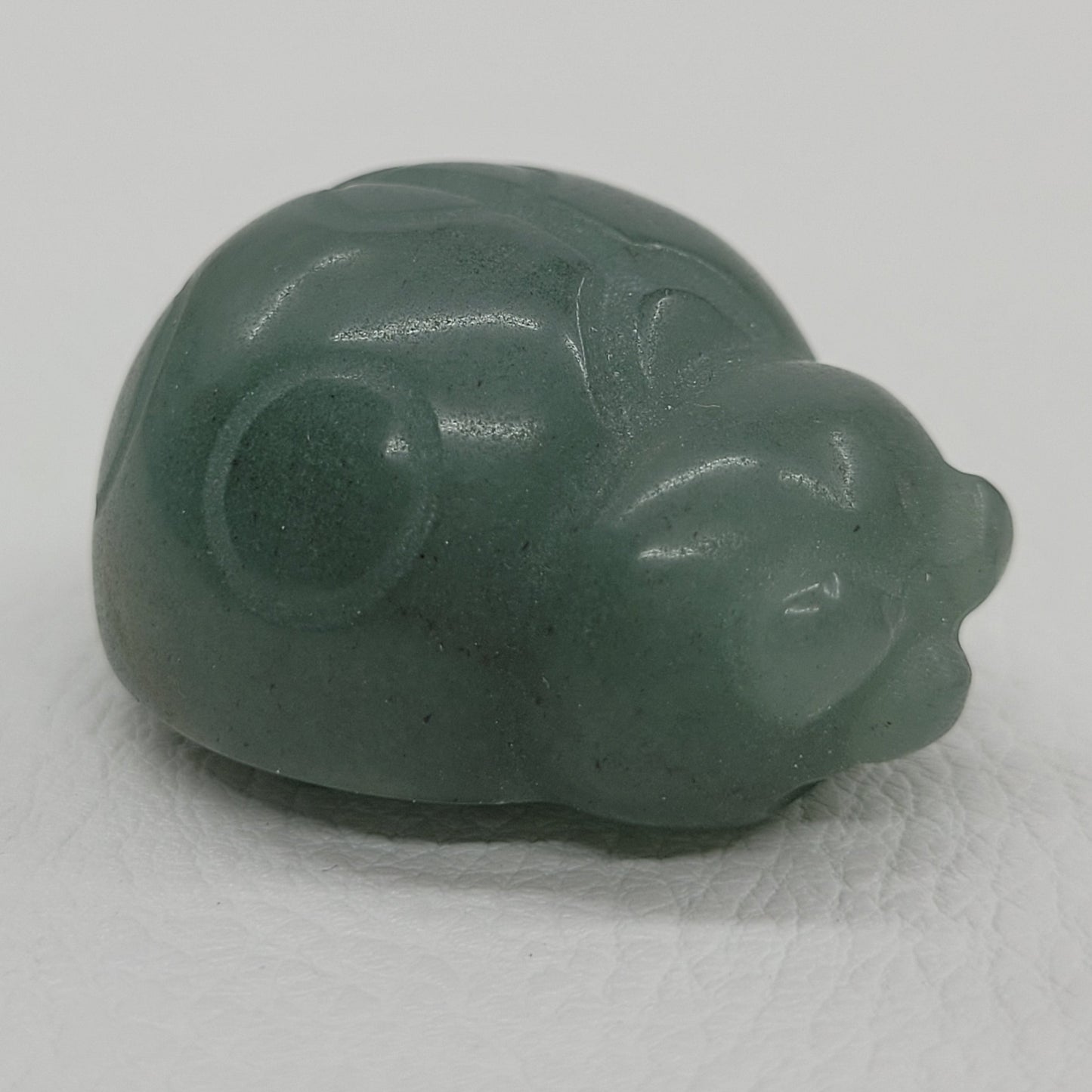 Ladybug carving (medium)