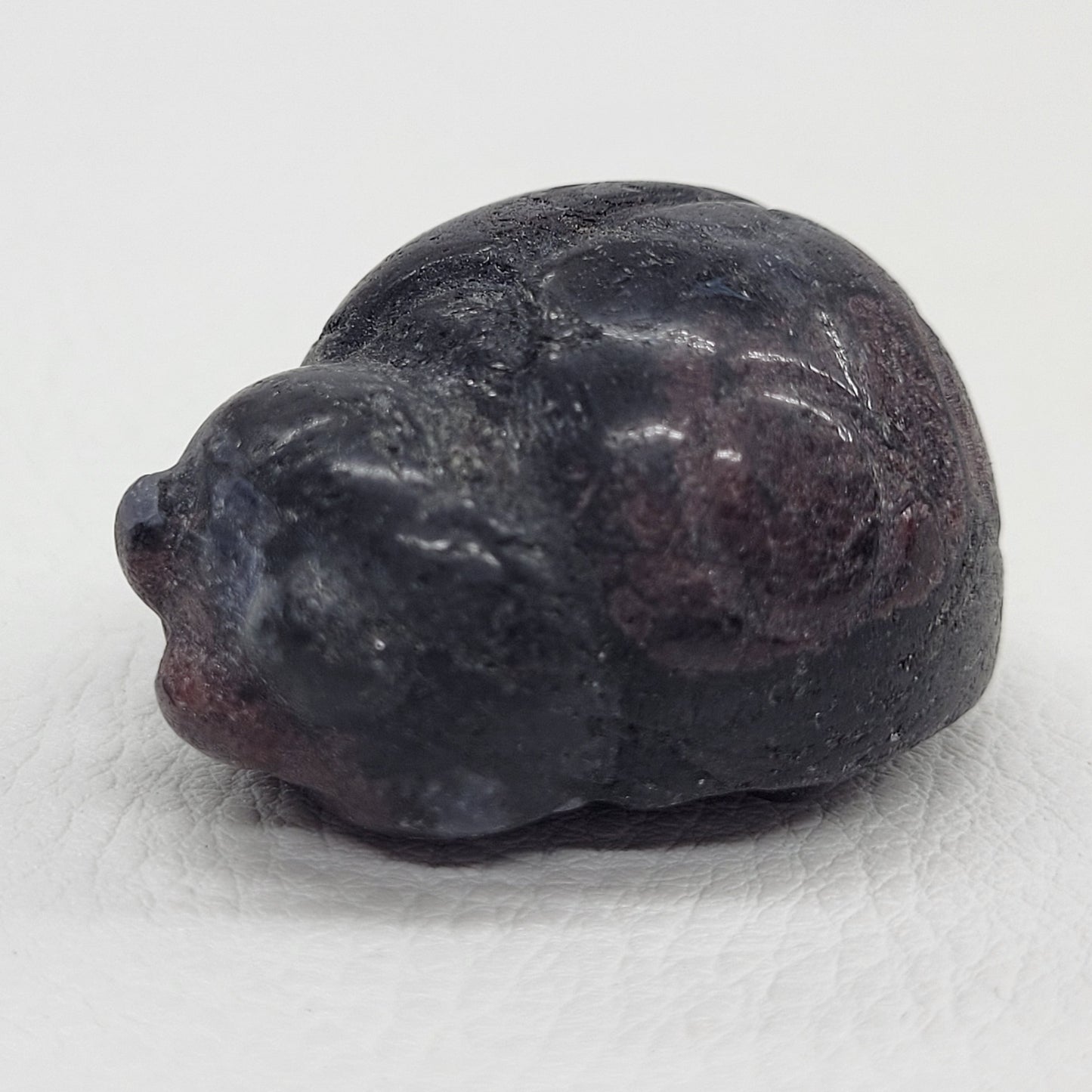 Ladybug carving (medium)