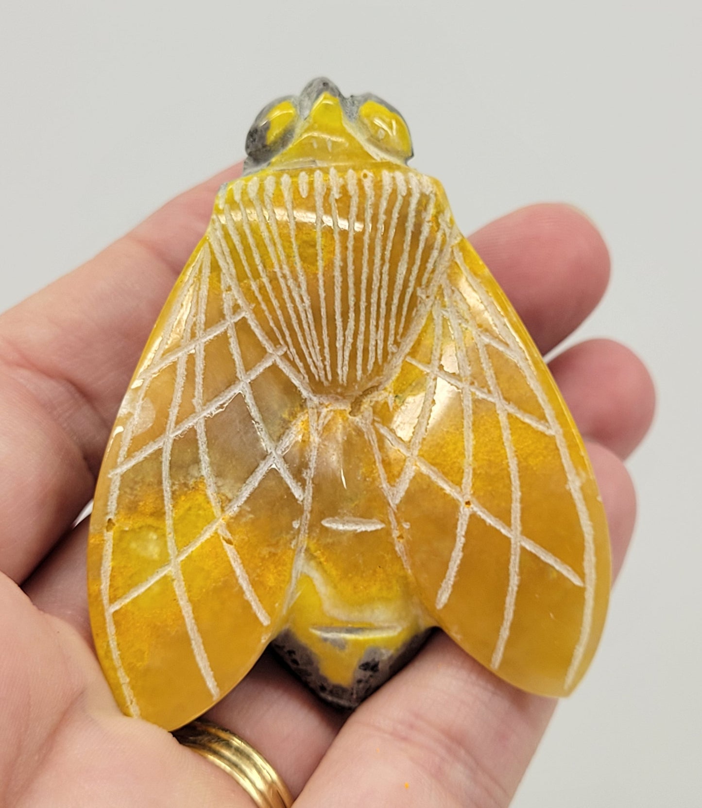 Bumblebee Jasper bee carving