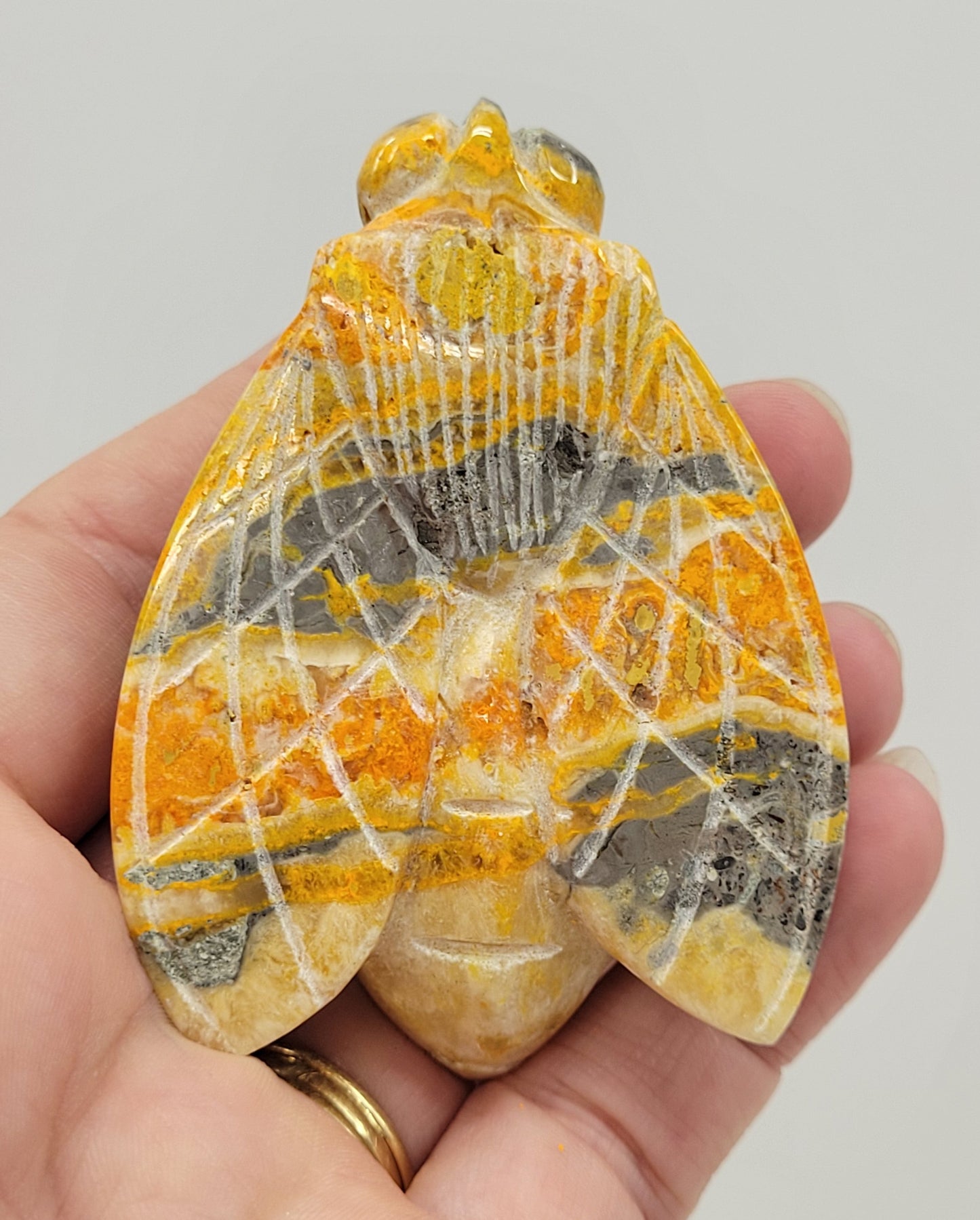 Bumblebee Jasper bee carving