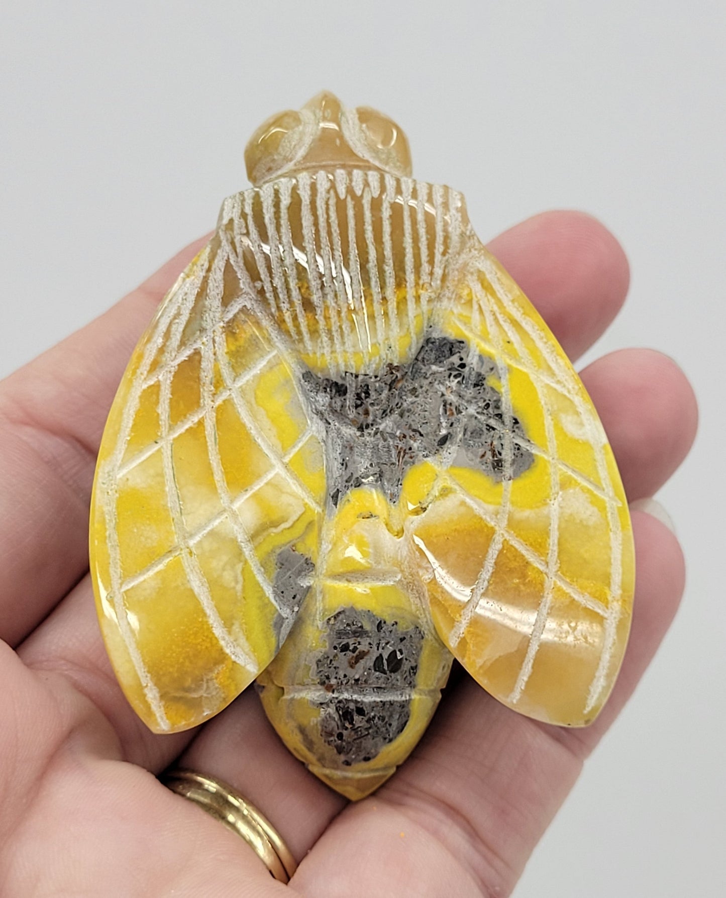 Bumblebee Jasper bee carving