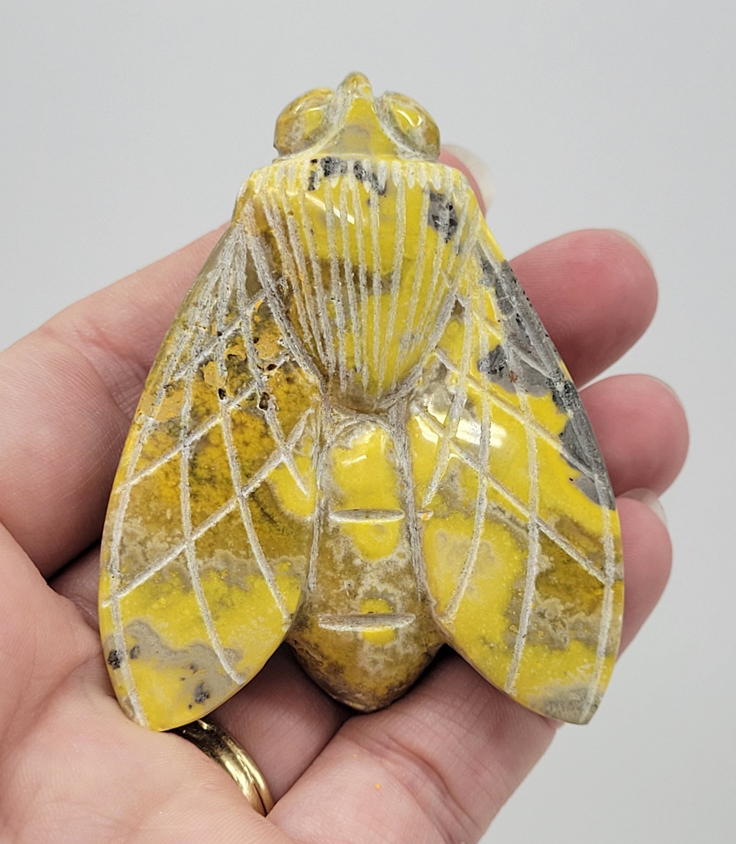 Bumblebee Jasper bee carving
