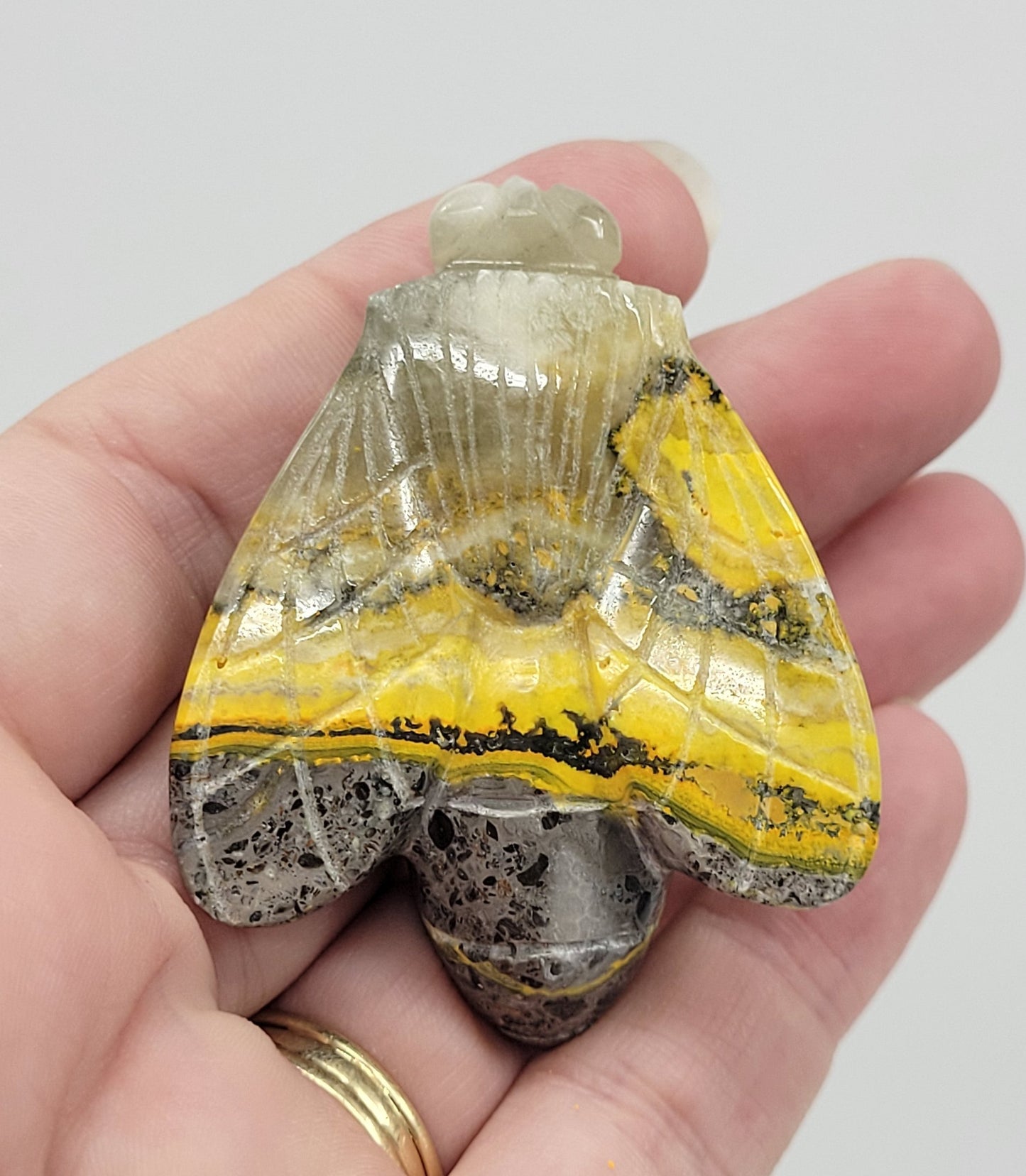 Bumblebee Jasper bee carving
