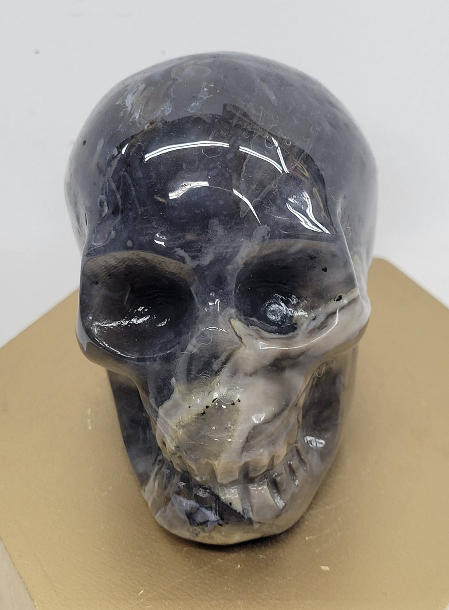 Skull large - Volcano Agate
