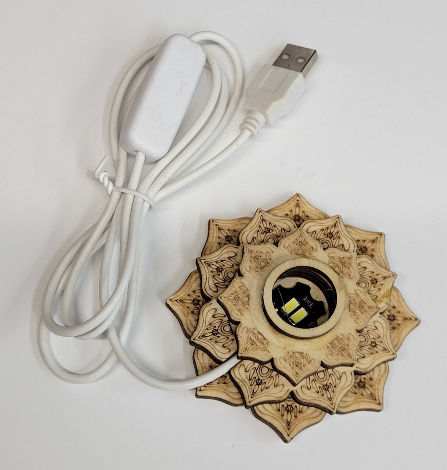 Lighted sphere stand - Wood lotus