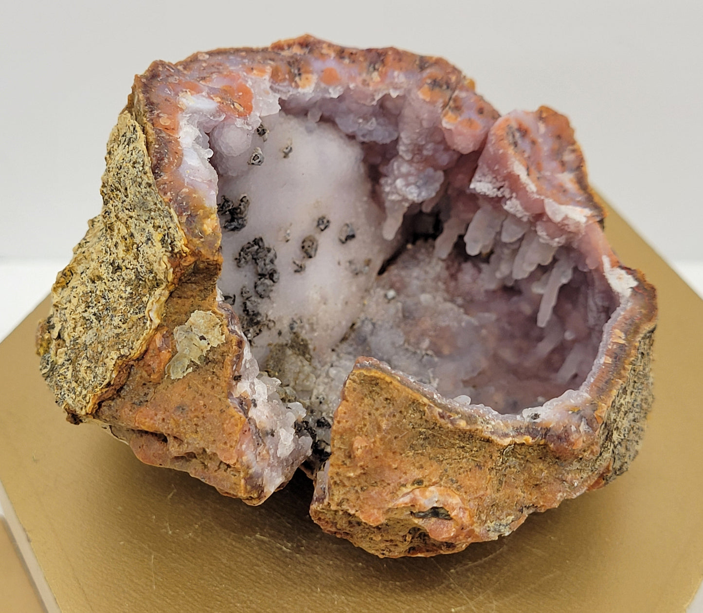 Chalcedony Geodes