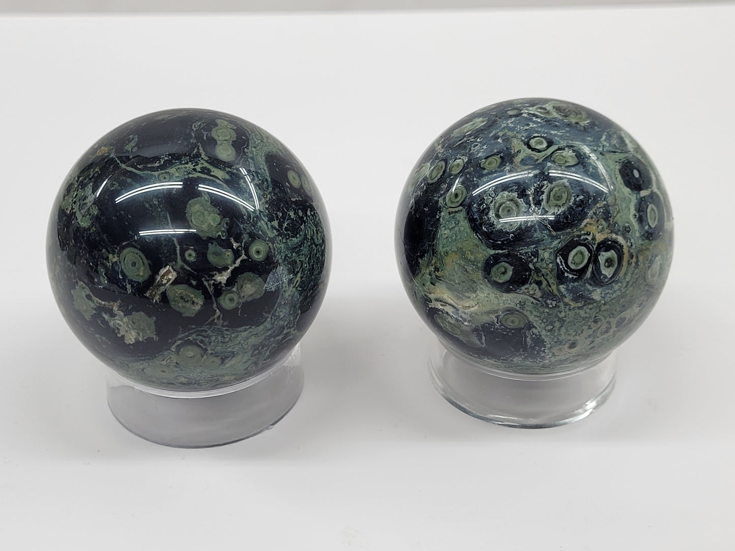 Kambaba sphere
