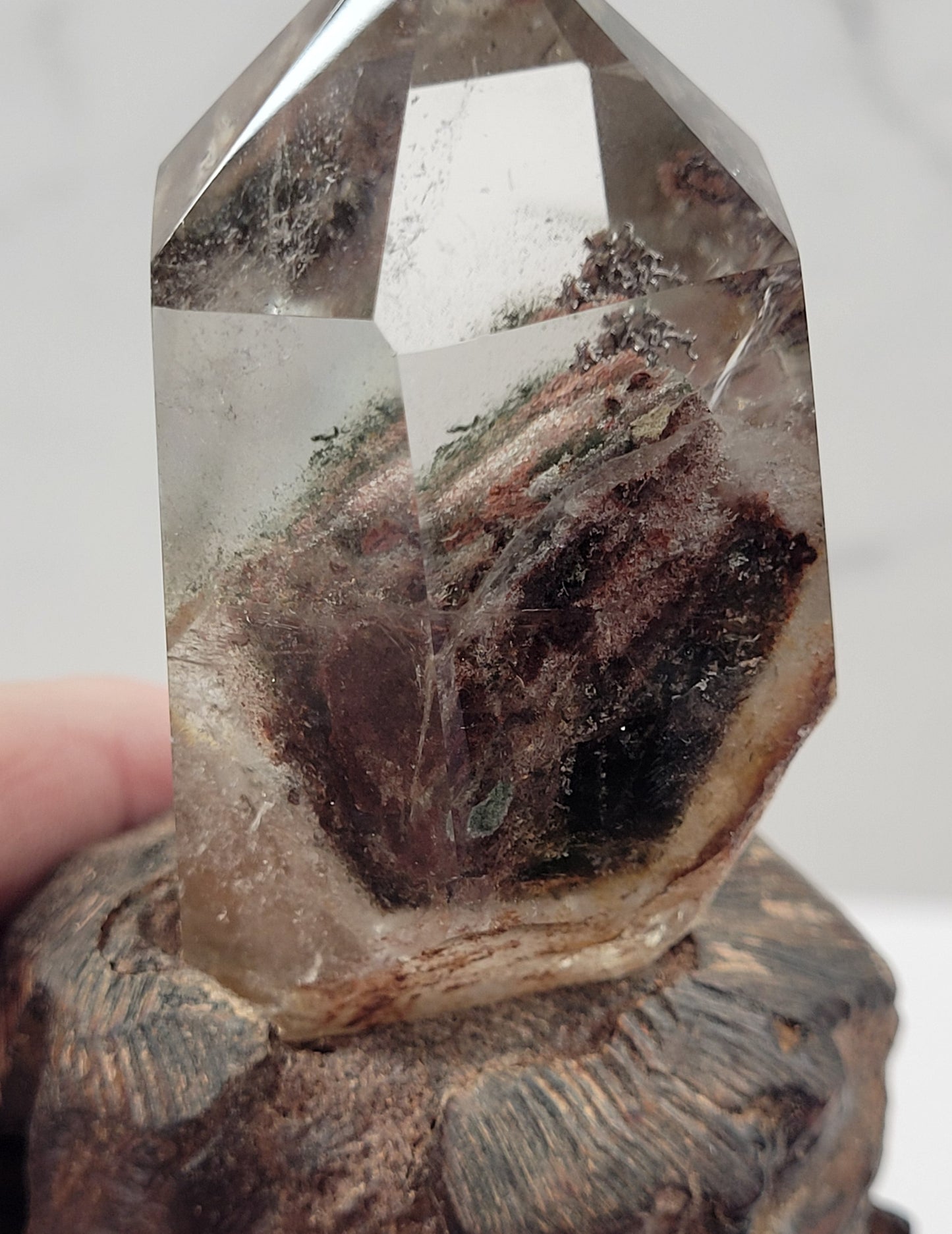 Garden Quartz statement towers on driftwood stand