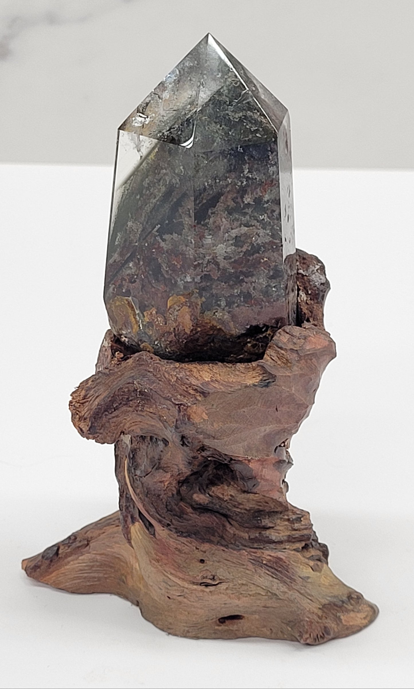 Garden Quartz statement towers on driftwood stand