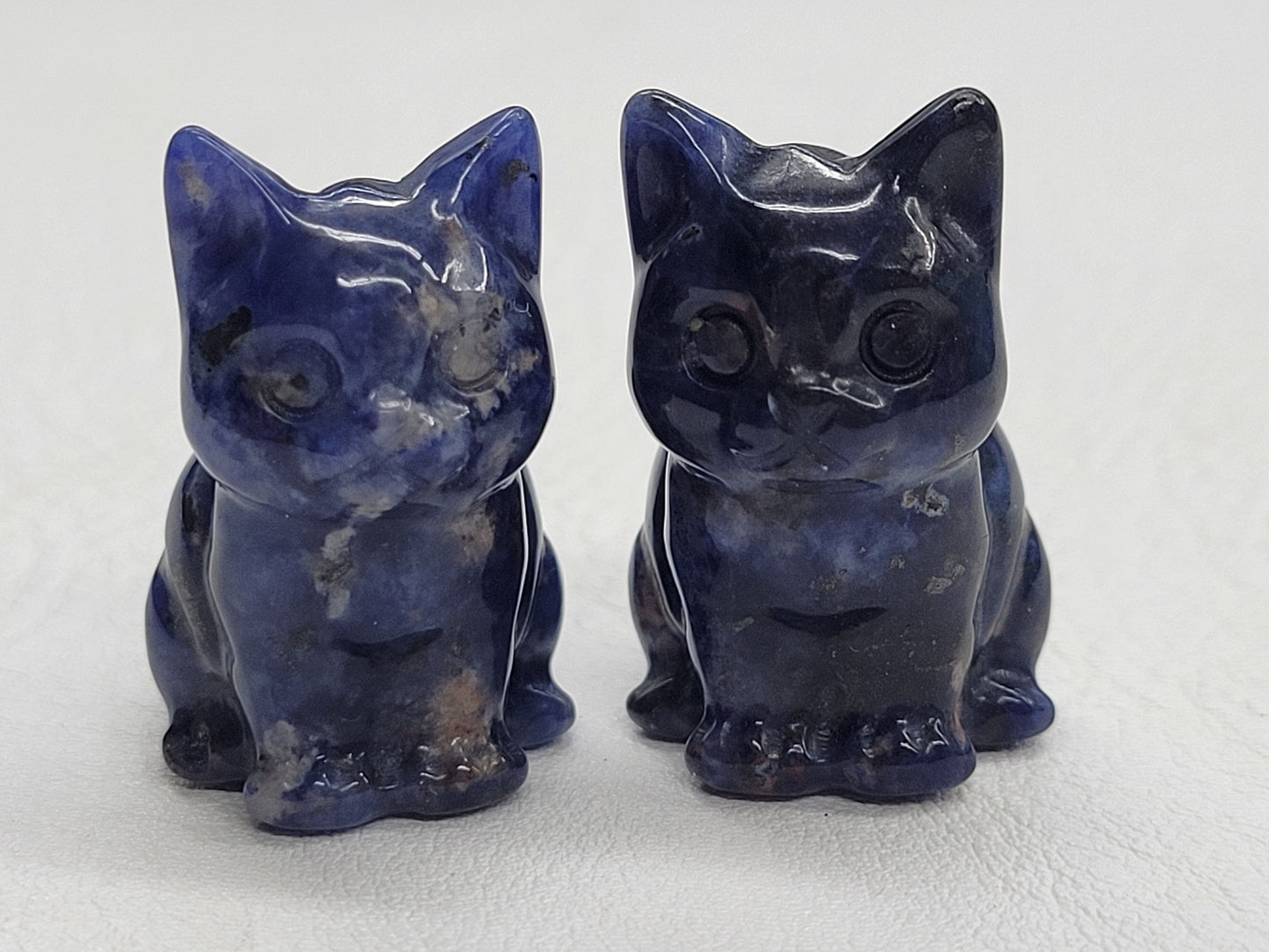 Cute cat/kitty carvings (X-small)
