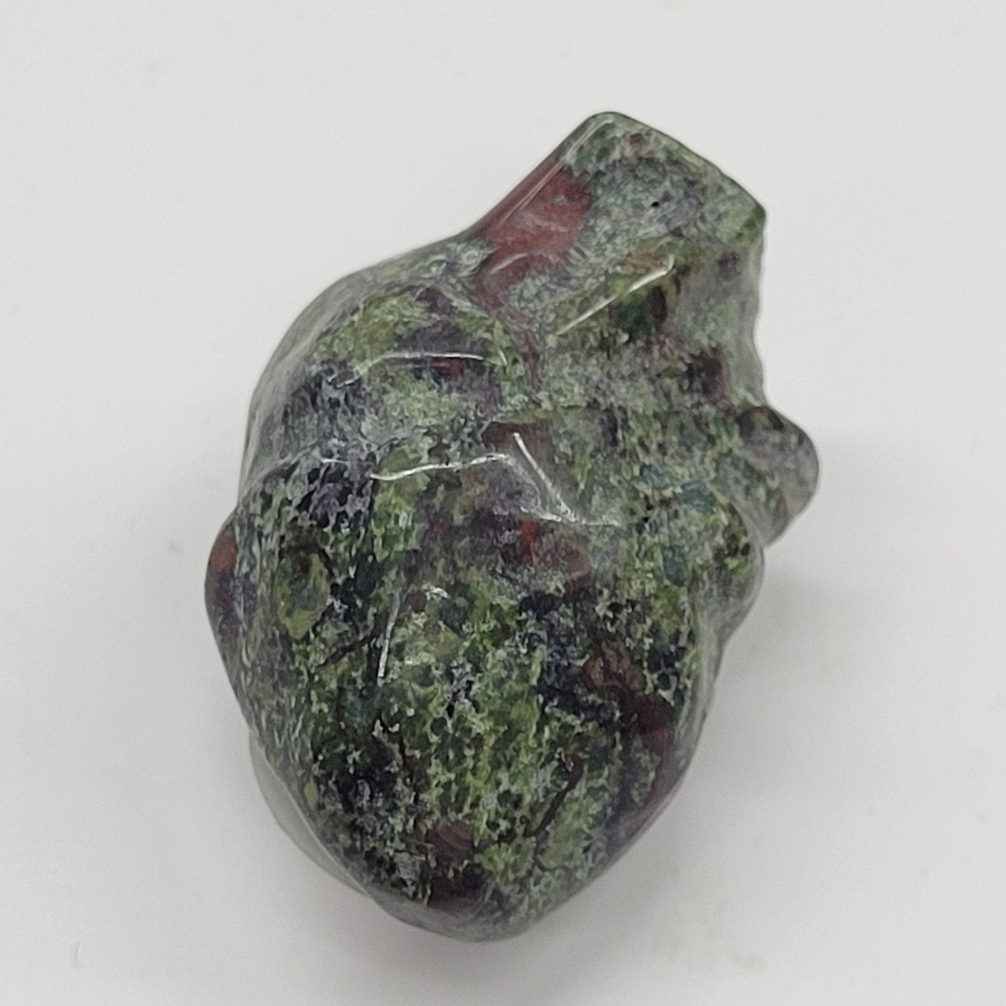 Anatomical heart carvings