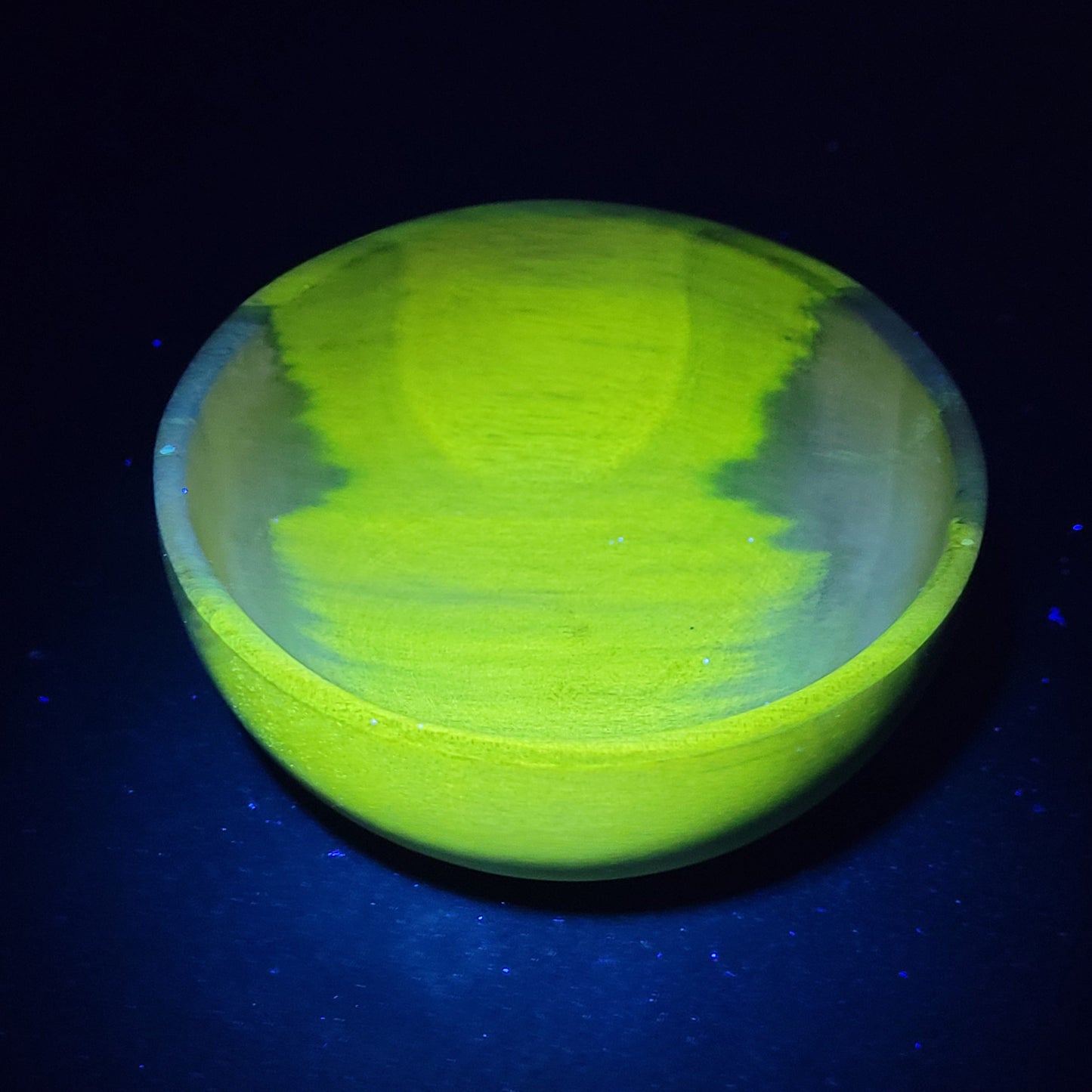 "Radioactive" wood bowl