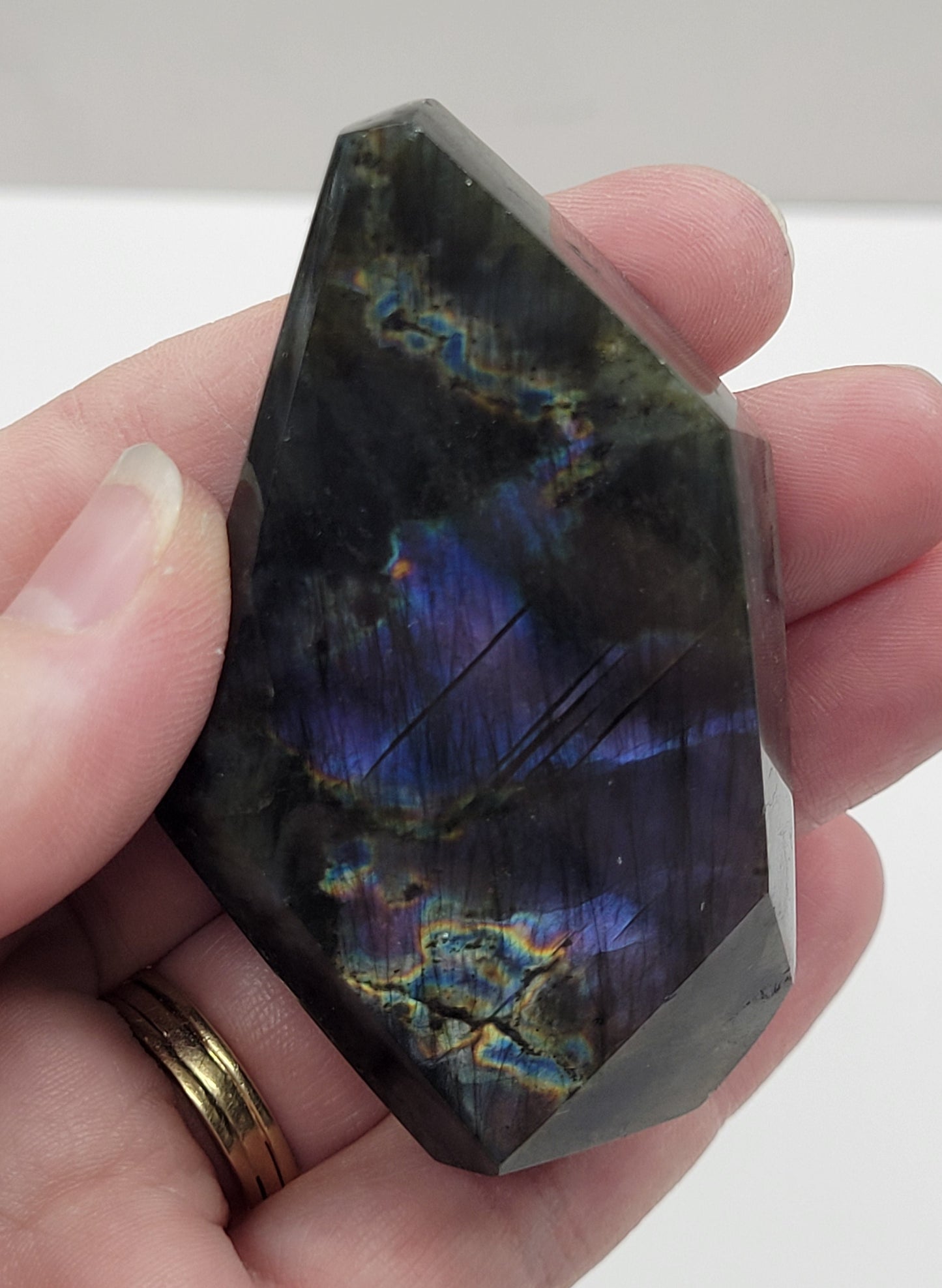 Labradorite free form