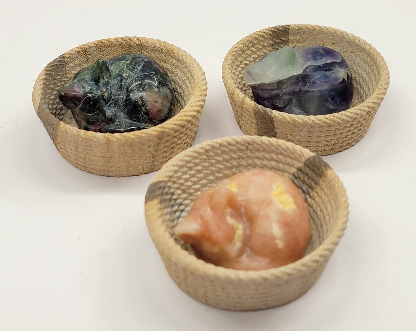Picture Sandstone basket