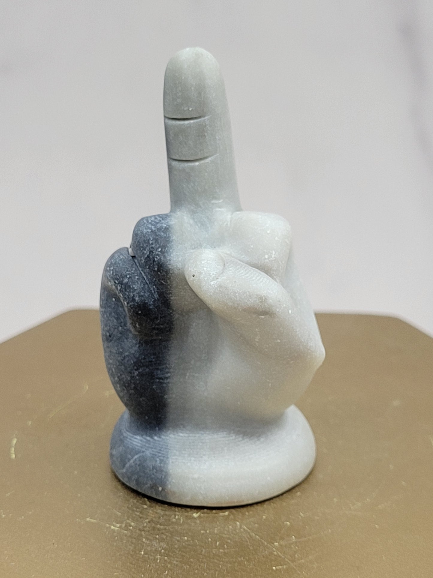 Hand gesture - Middle finger carvings (Tai Chi)