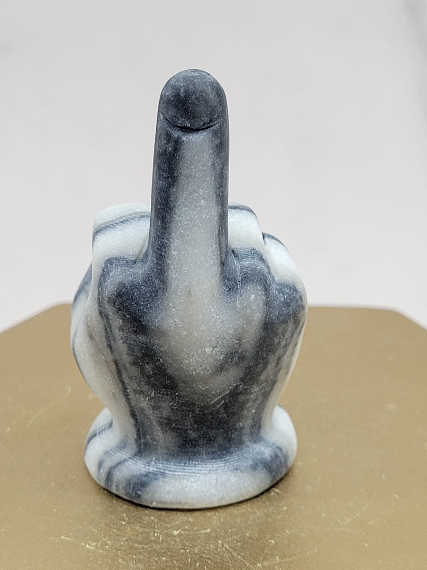 Hand gesture - Middle finger carvings (Tai Chi)