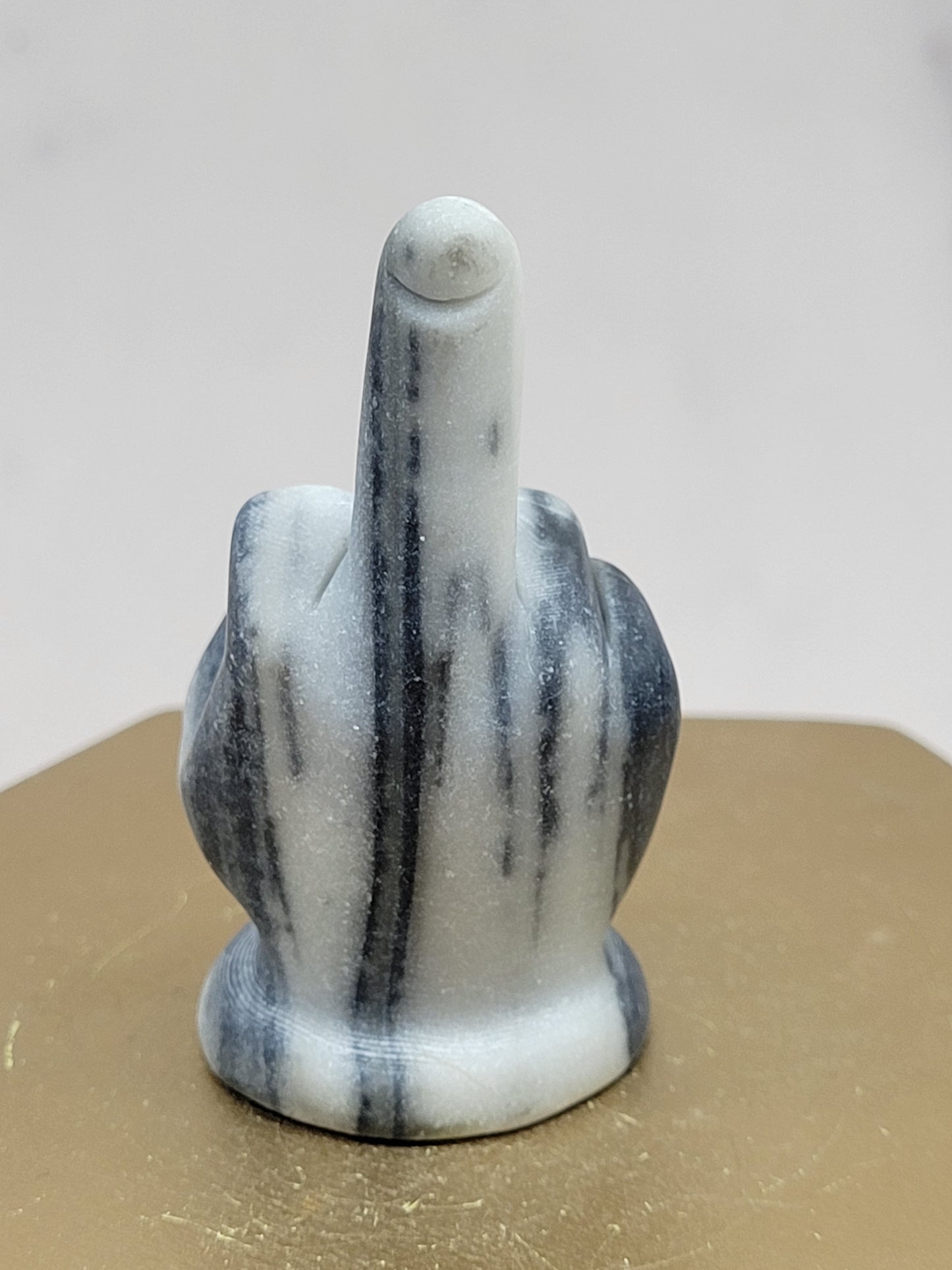 Hand gesture - Middle finger carvings (Tai Chi)