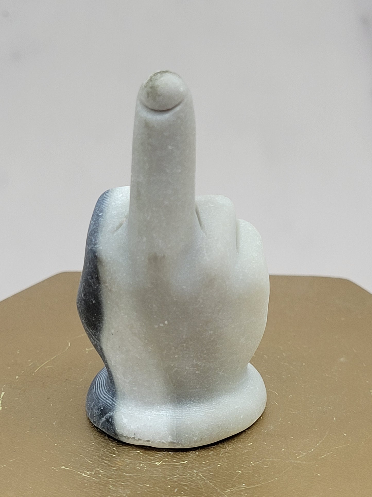 Hand gesture - Middle finger carvings (Tai Chi)