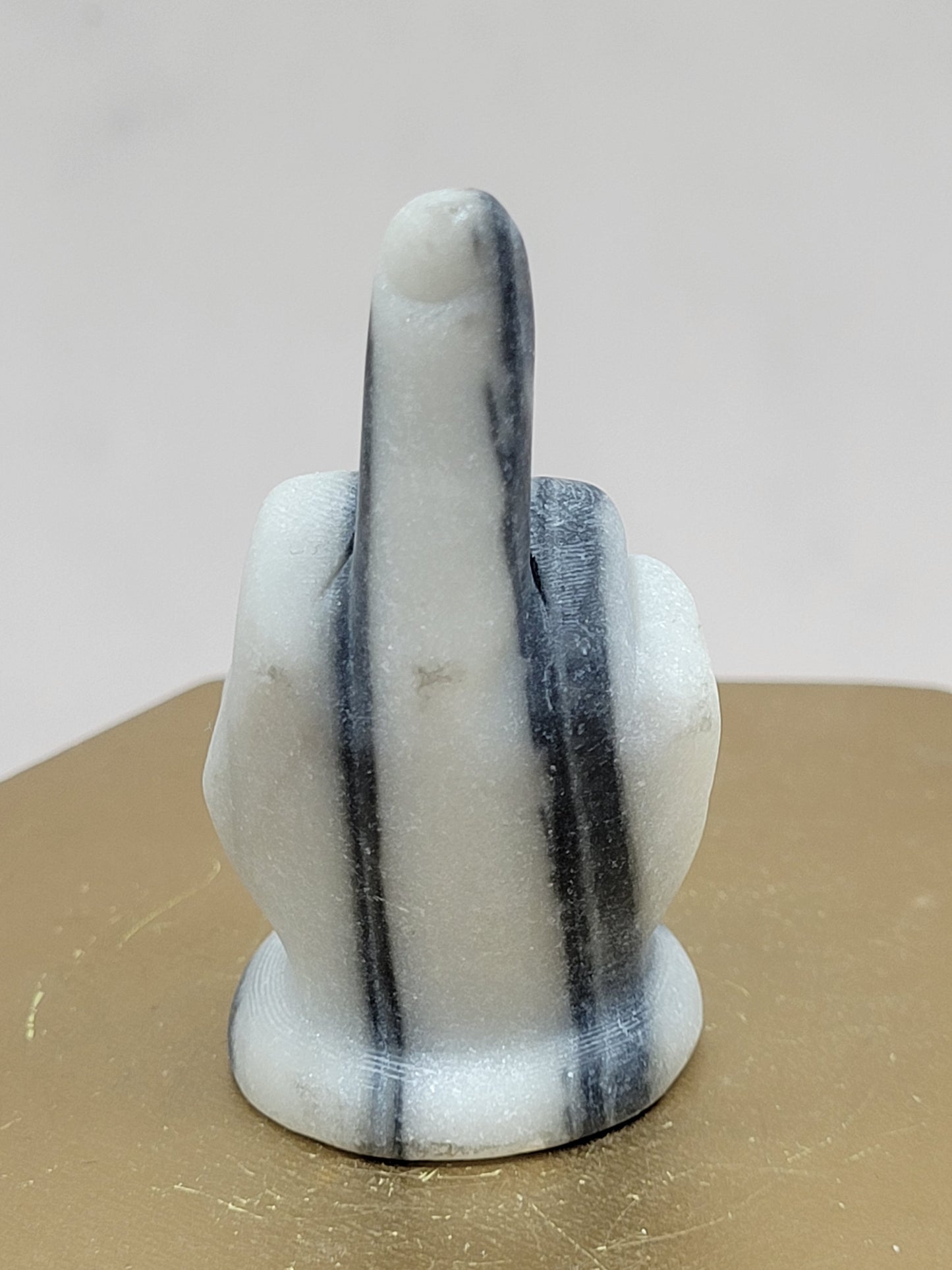 Hand gesture - Middle finger carvings (Tai Chi)