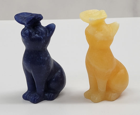 Cat/kitty carving - butterfly on nose (L)