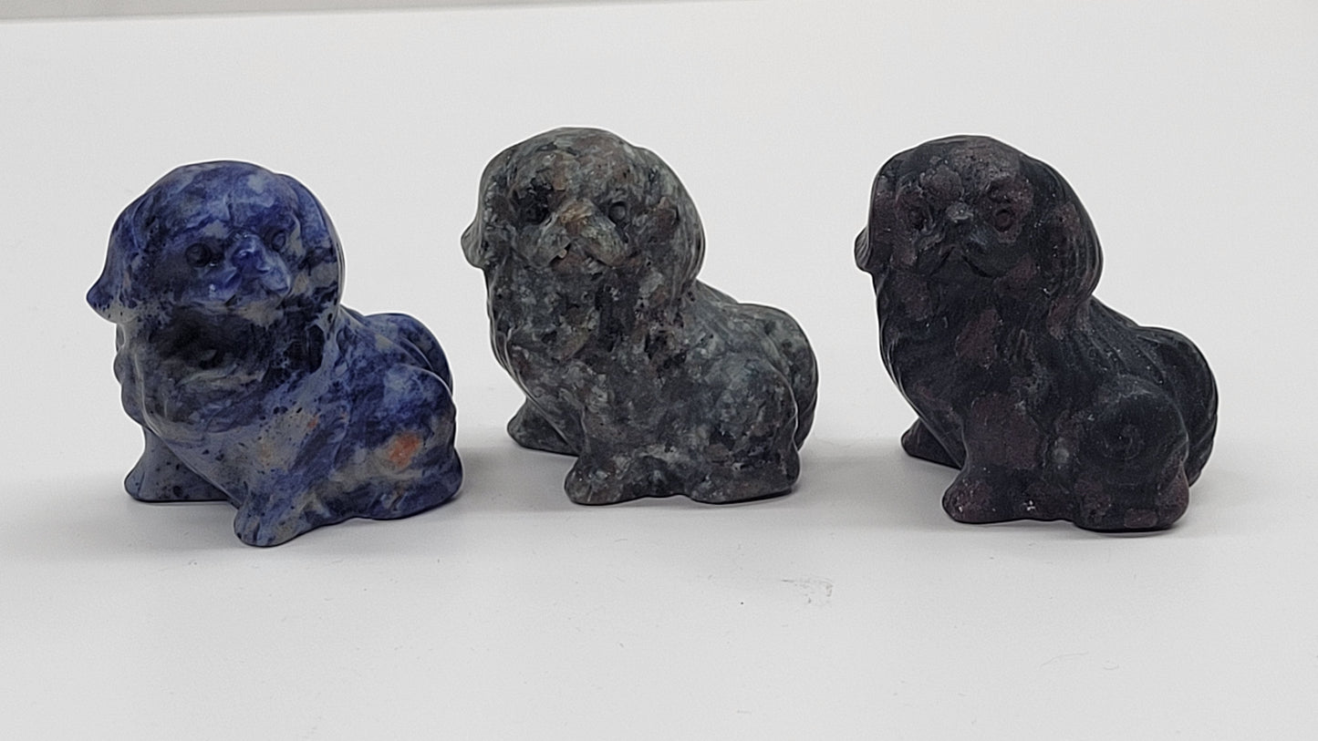 Dog carving - Pekingese