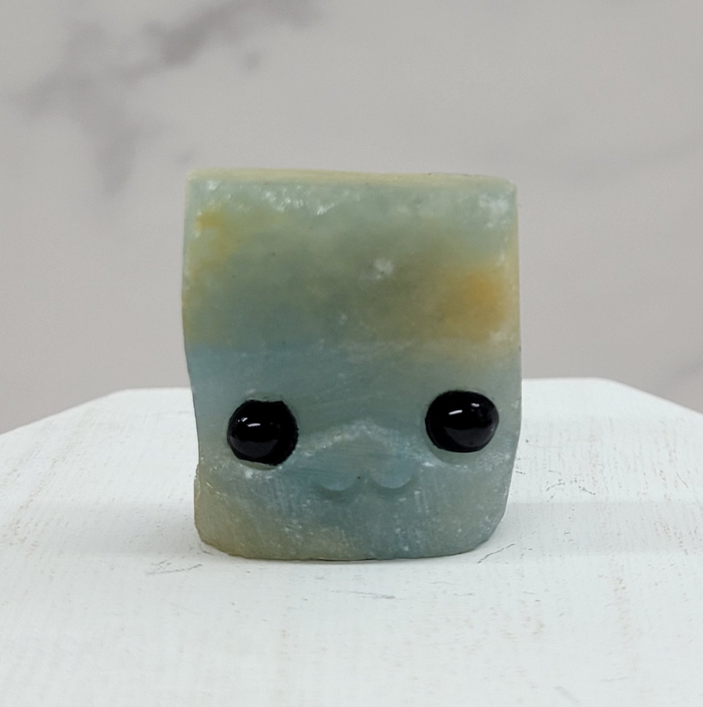 Hedgie - Blue Onyx