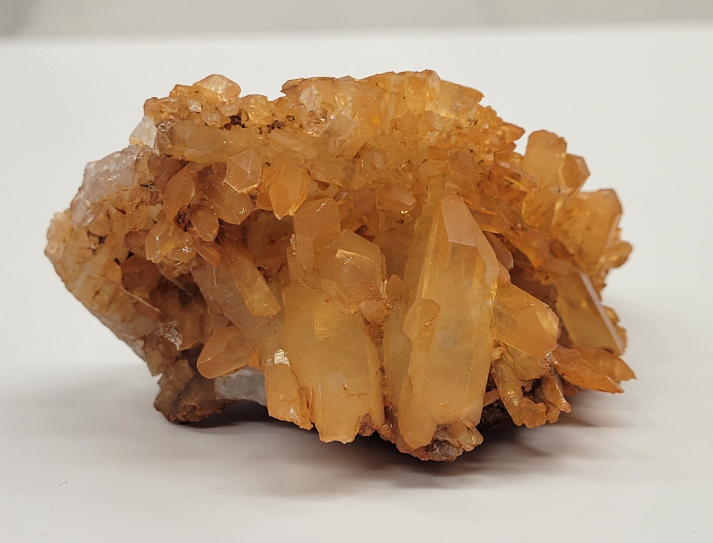 Tangerine Quartz clusters