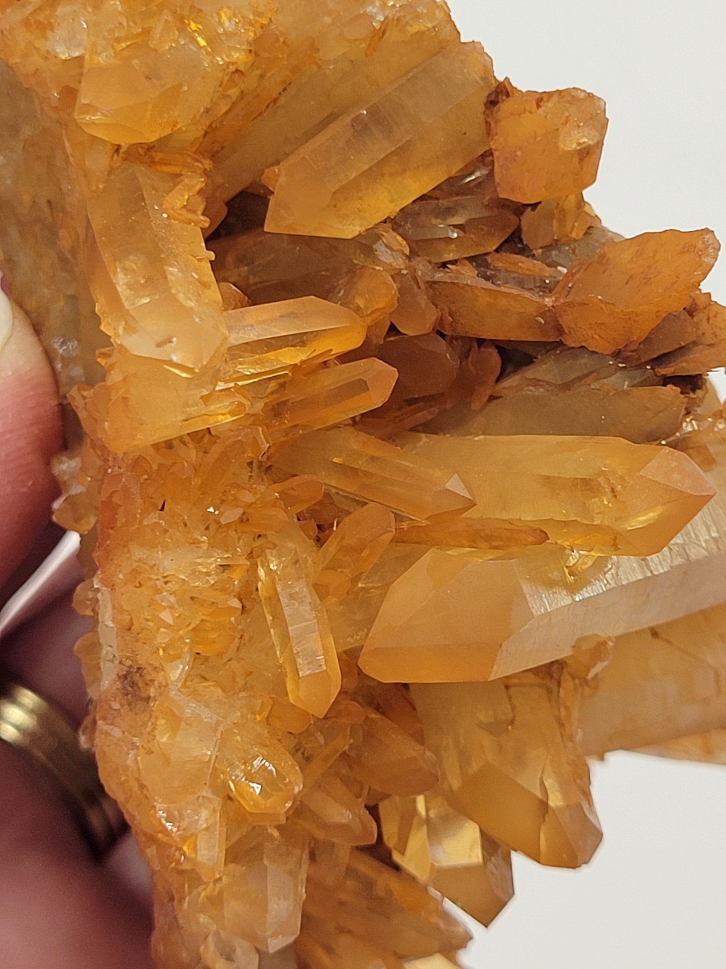 Tangerine Quartz clusters