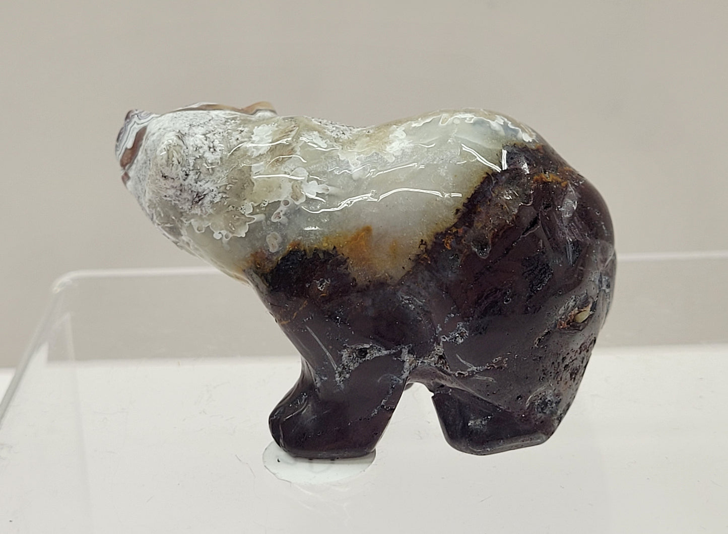 Bear carving - Mexican Agate (small)