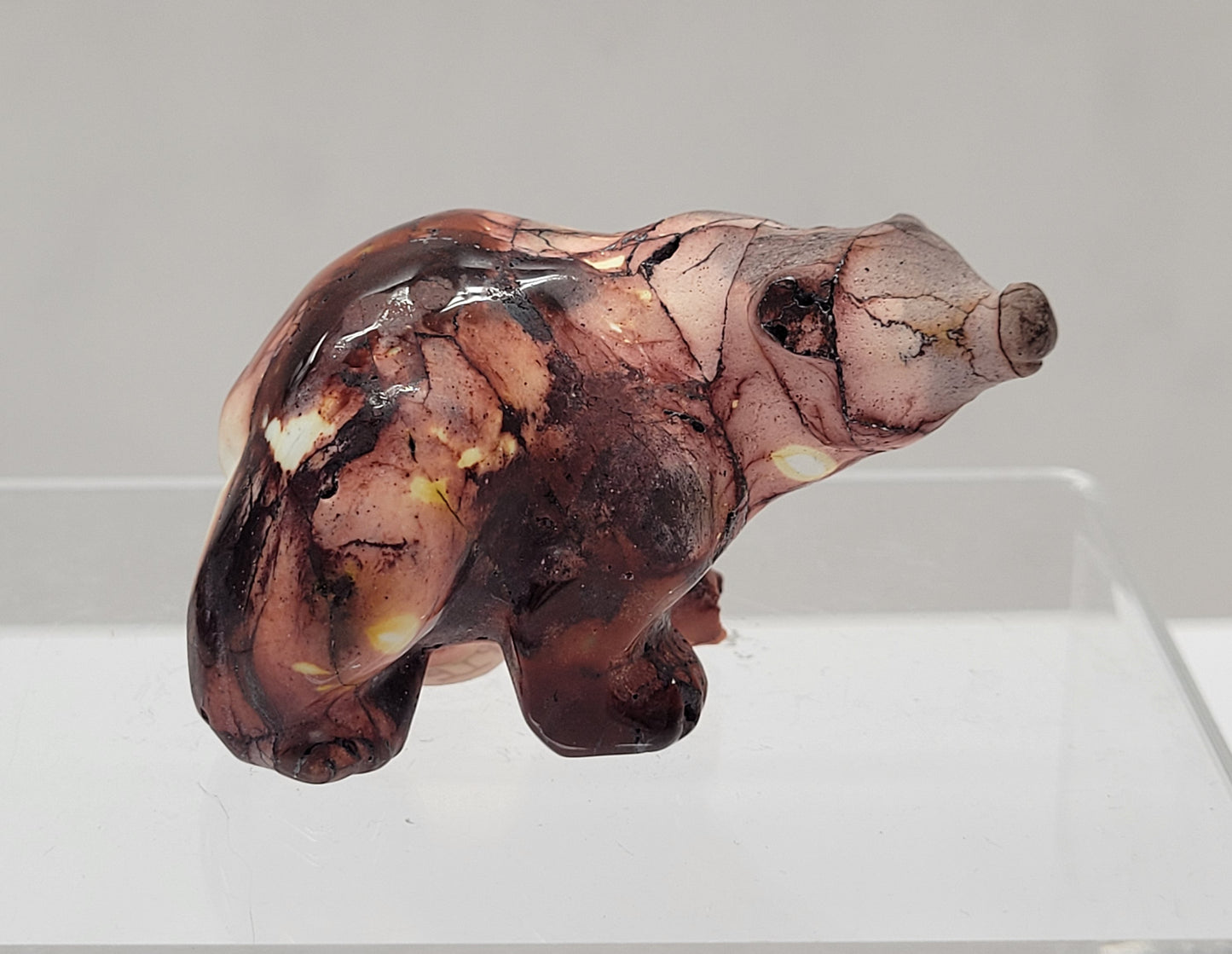 Bear carving - Mookaite (small)