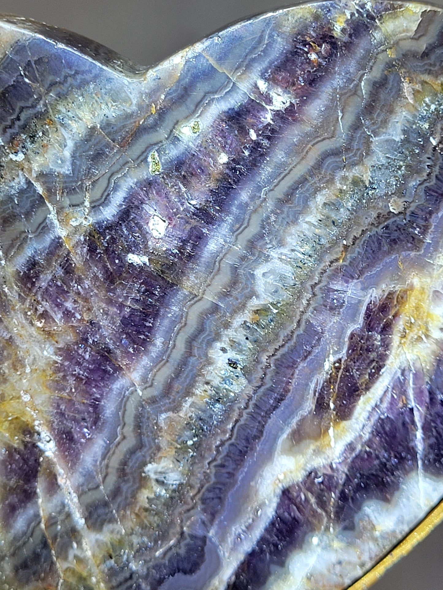 Amethyst (Indonesia) - Heart on stand