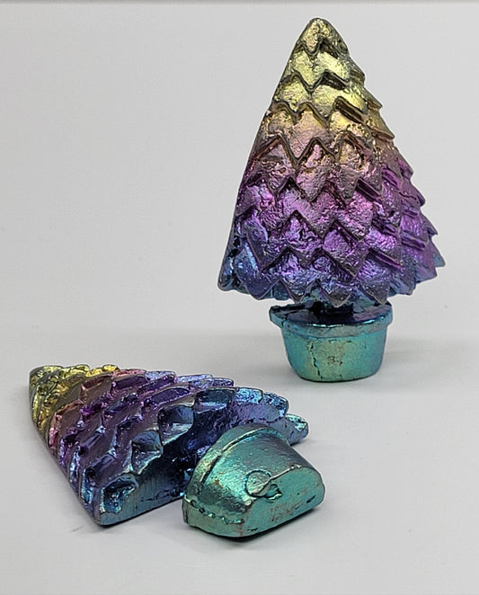 Bismuth carving - Tree