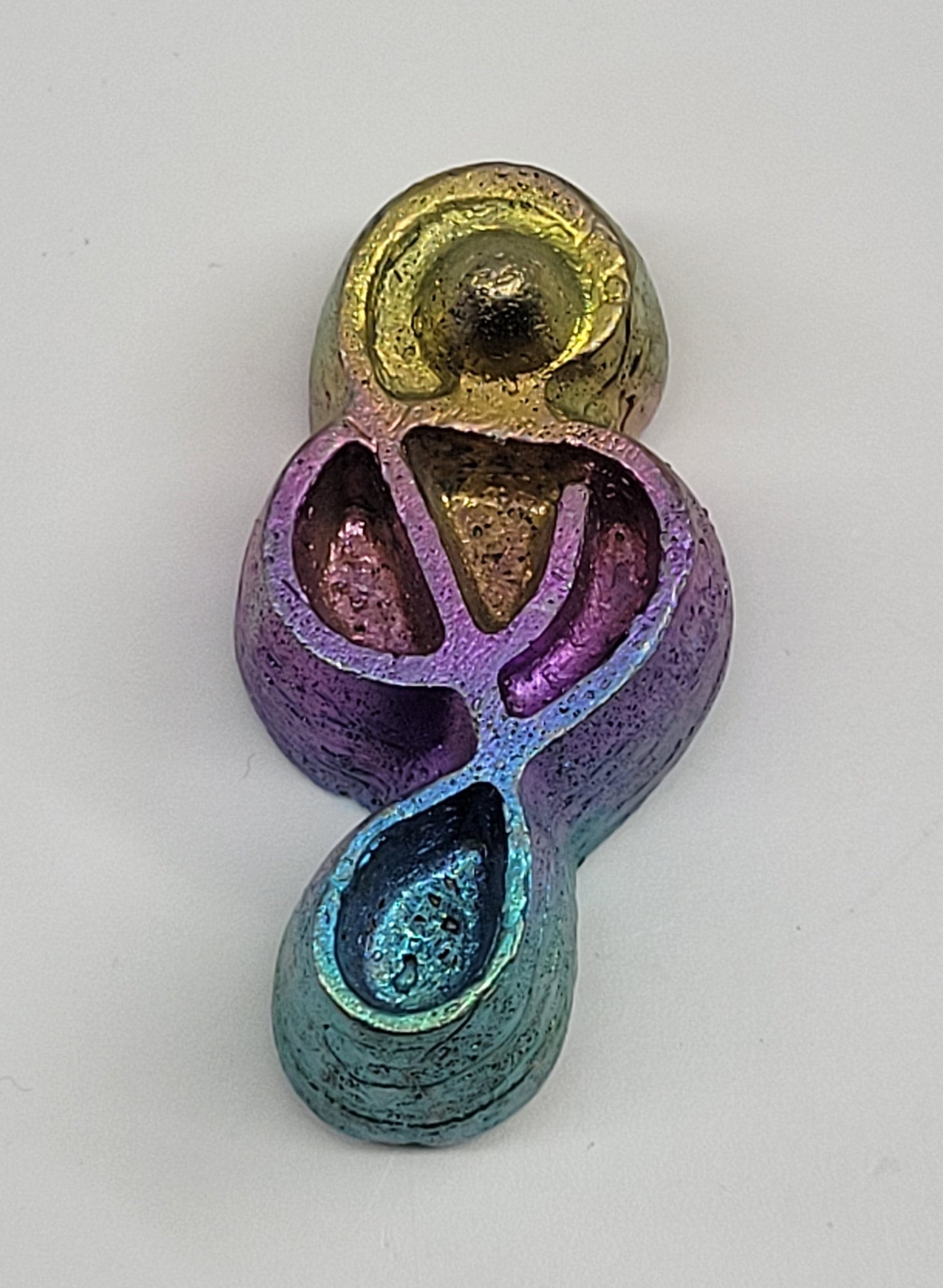 Bismuth carving - Music notes