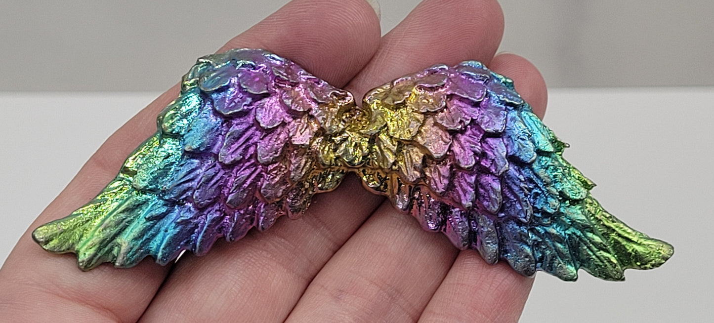 Bismuth carving - Angel wings
