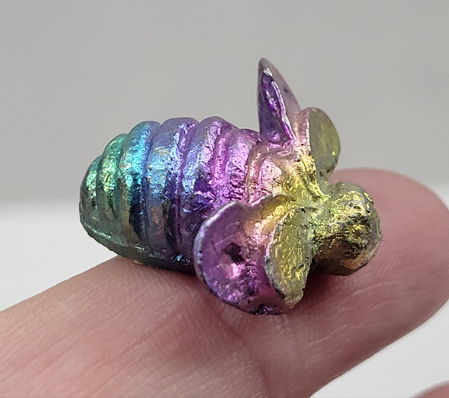 Bismuth carving - Bumblebee