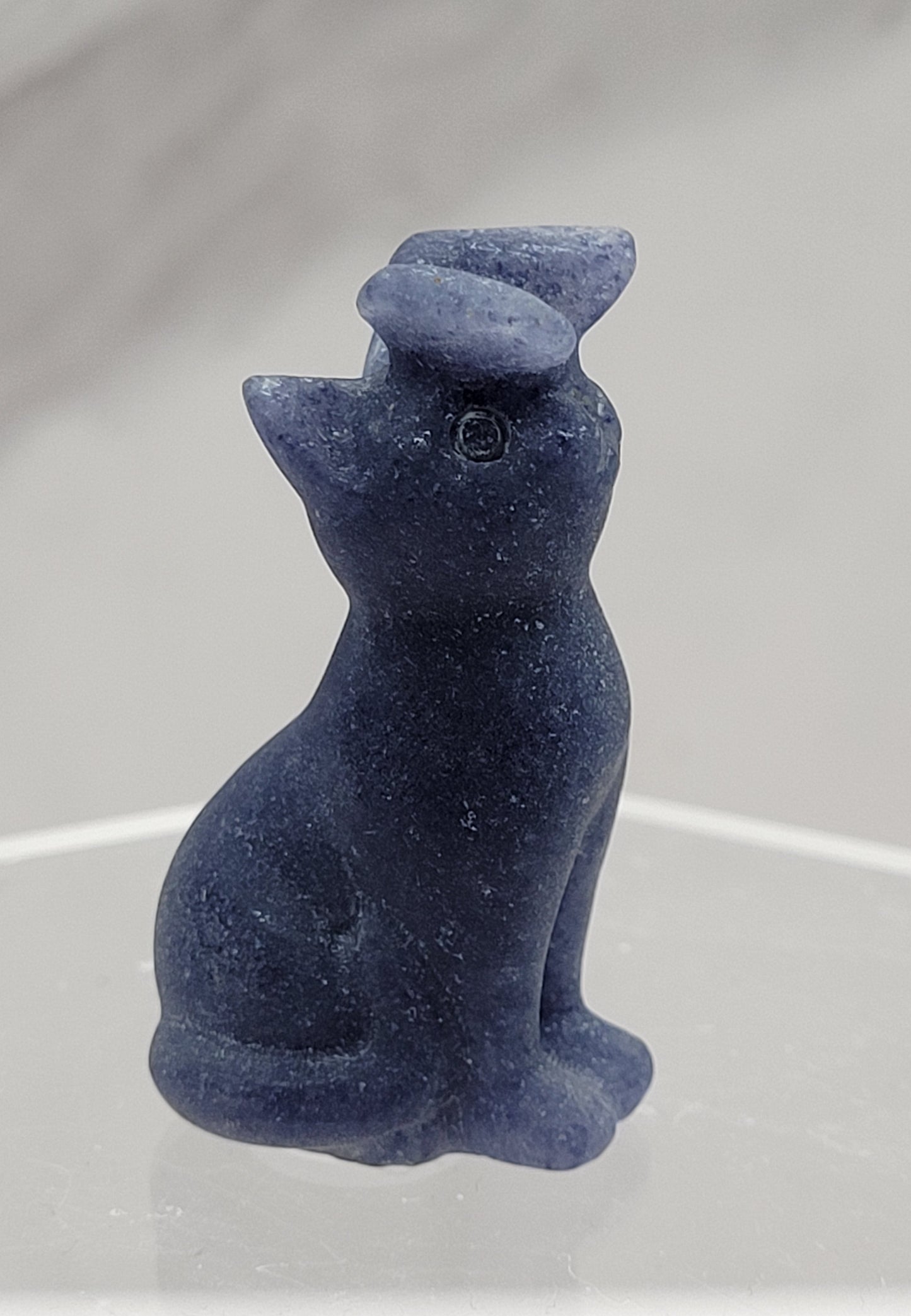 Cat/kitty carving - butterfly on nose (S)