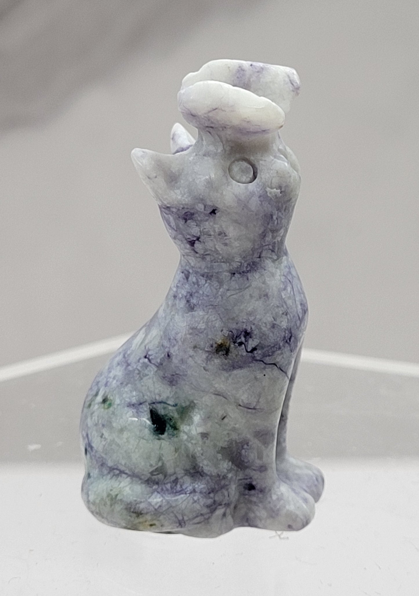 Cat/kitty carving - butterfly on nose (S)