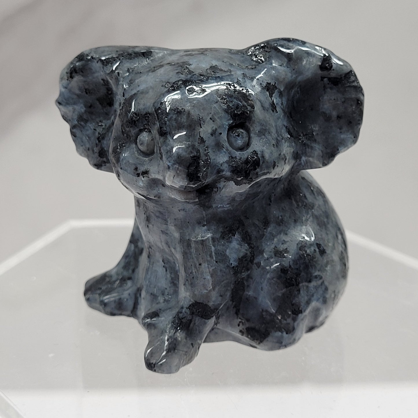 Koala carving (L)