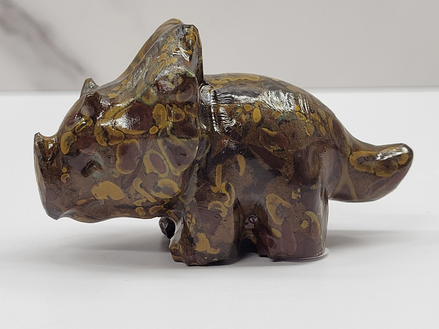 Dinosaur Triceratops (medium)