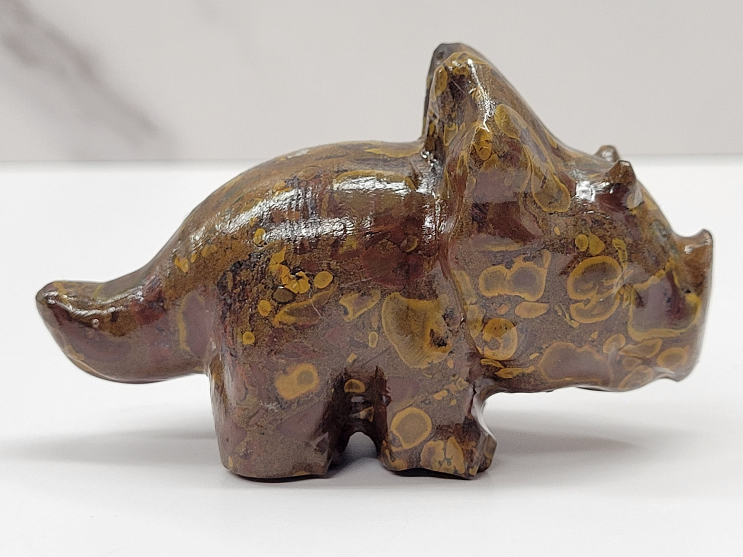 Dinosaur Triceratops (medium)