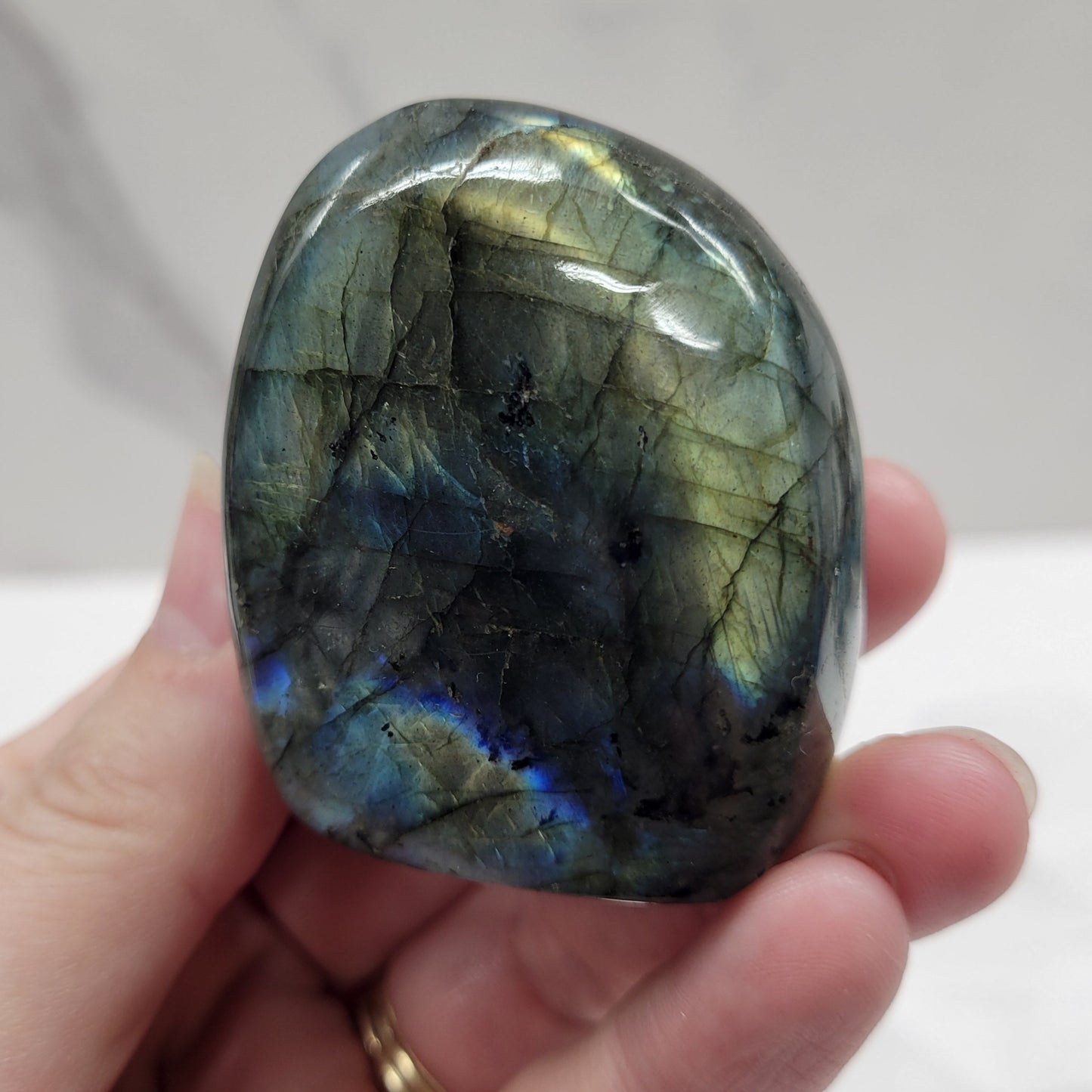 Labradorite free form
