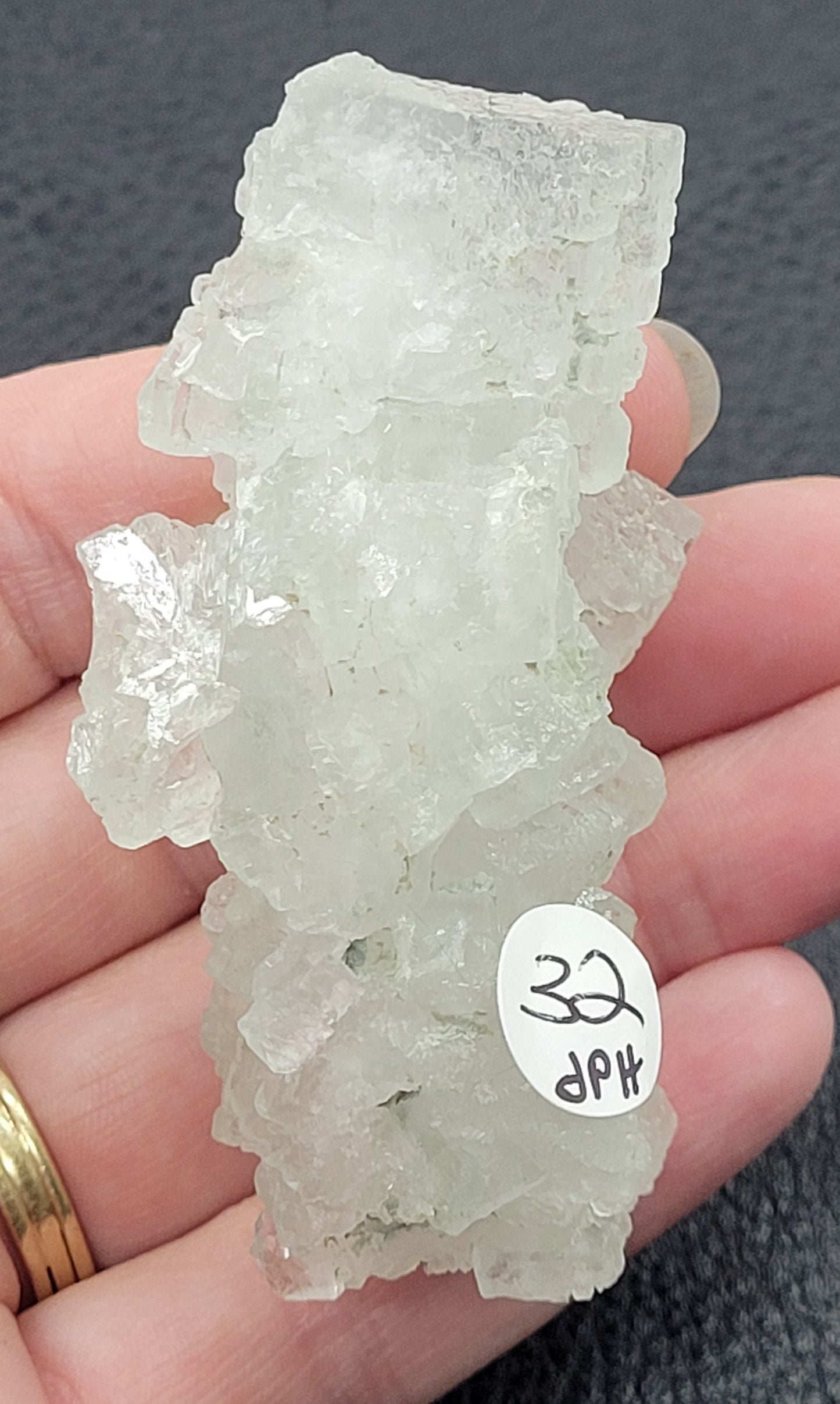 XHL Fluorite - China