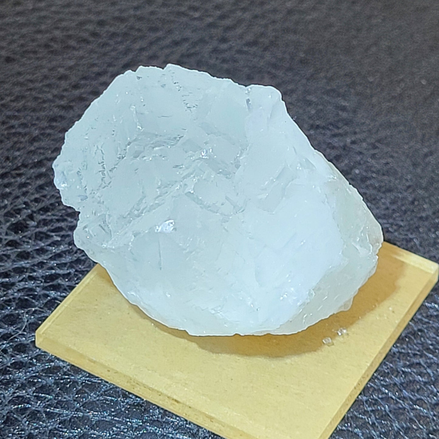 XHL Fluorite - China