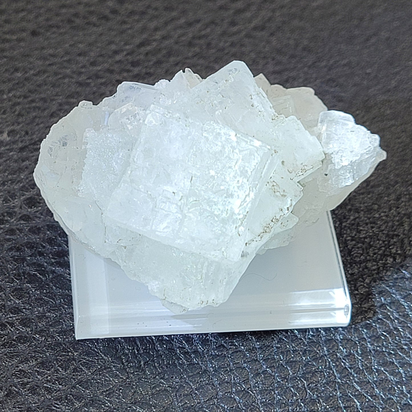 XHL Fluorite - China