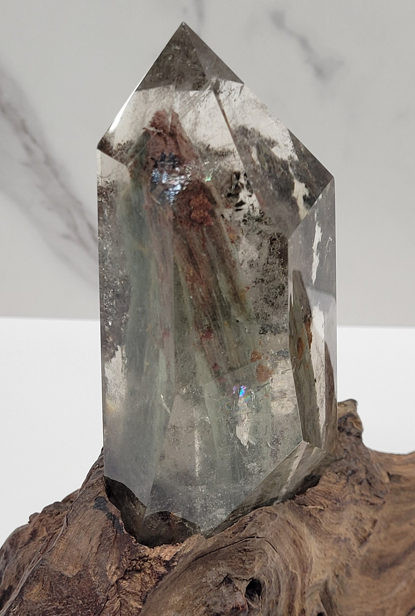 Garden Quartz statement towers on driftwood stand