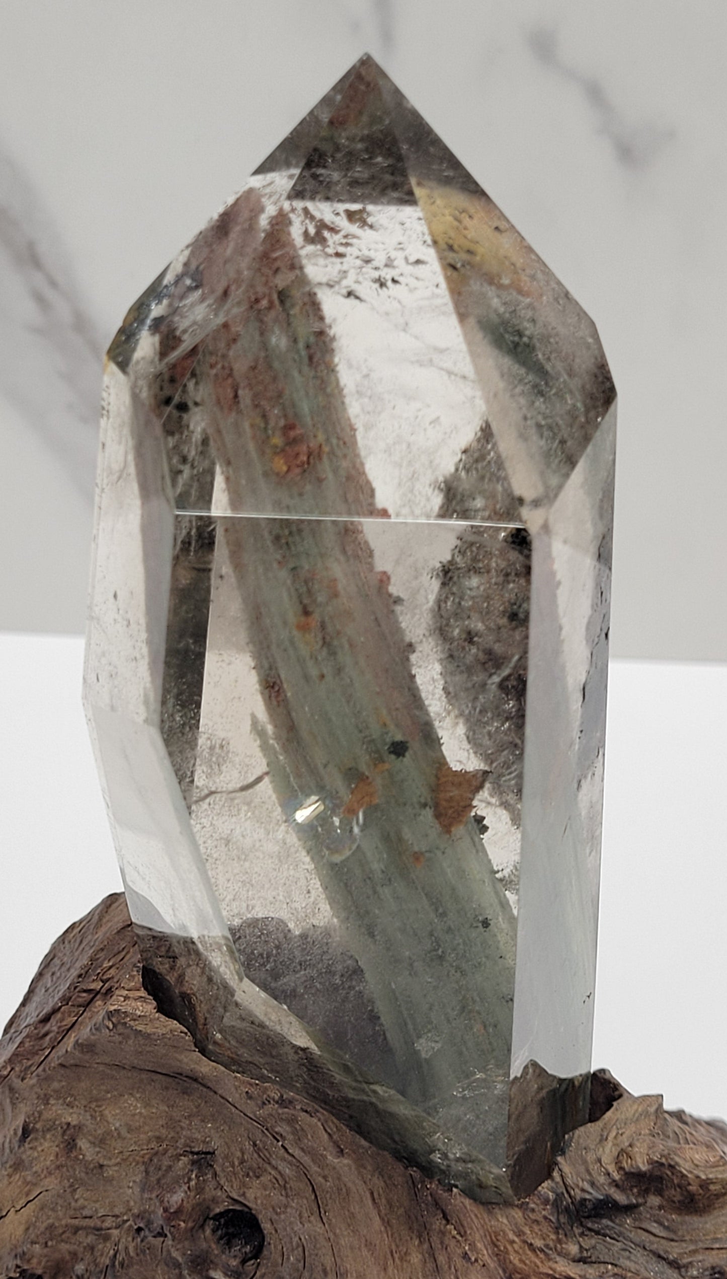 Garden Quartz statement towers on driftwood stand