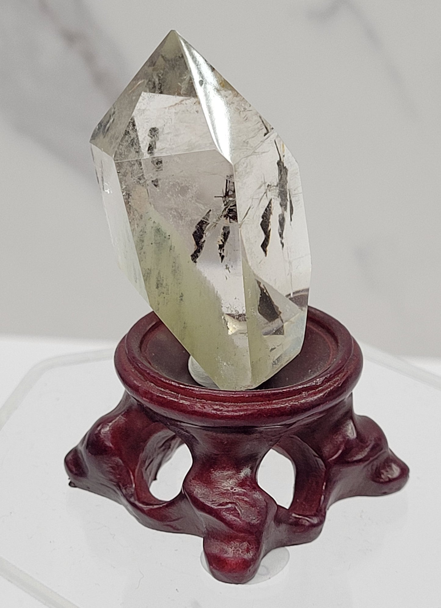 Garden Quartz tower/free form on stand