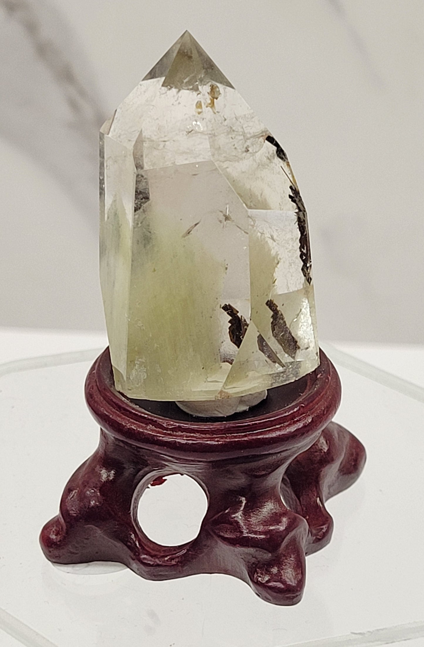 Garden Quartz tower/free form on stand