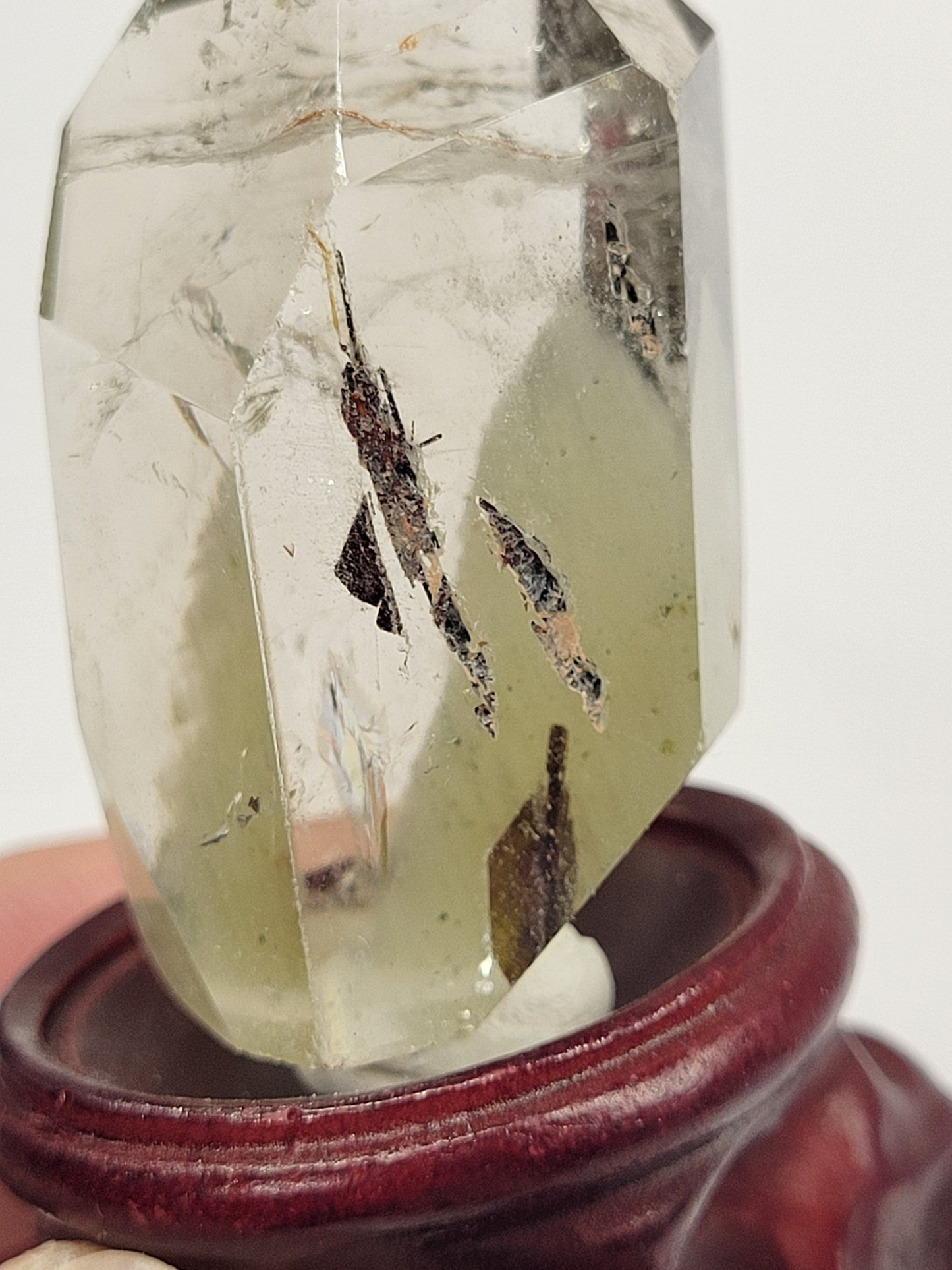 Garden Quartz tower/free form on stand