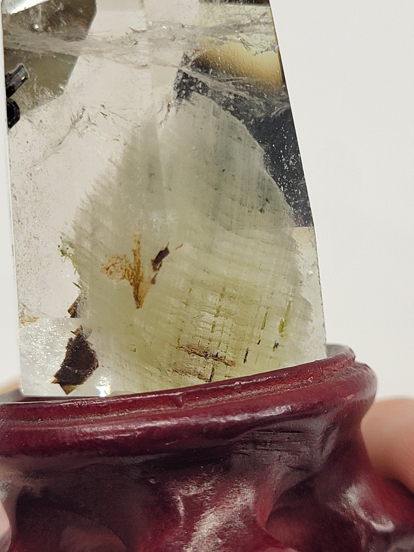 Garden Quartz tower/free form on stand